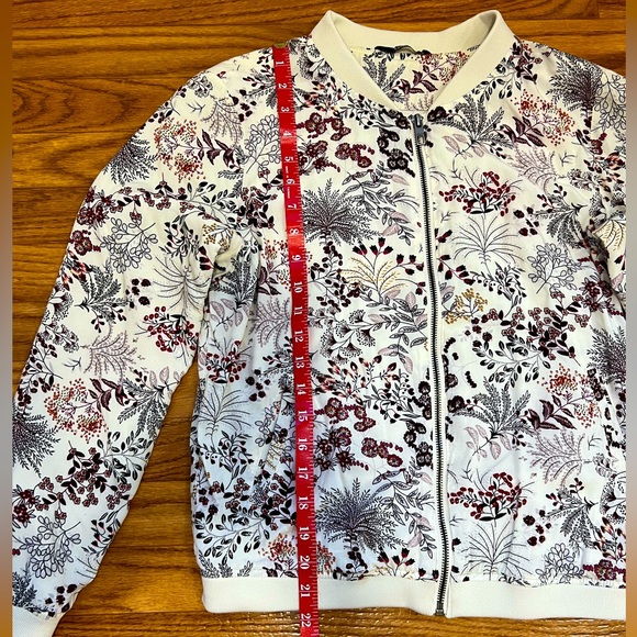 ONLY bomber jacket, sz 38 - Picture 6 of 9